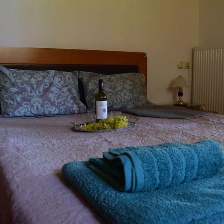 Holiday Home Dionysis ホレフト エクステリア 写真