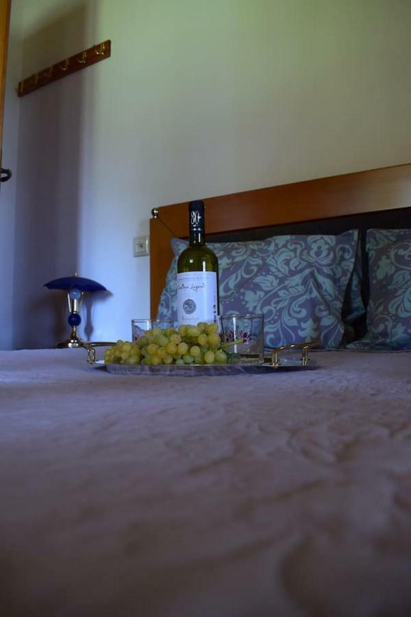 Holiday Home Dionysis ホレフト エクステリア 写真