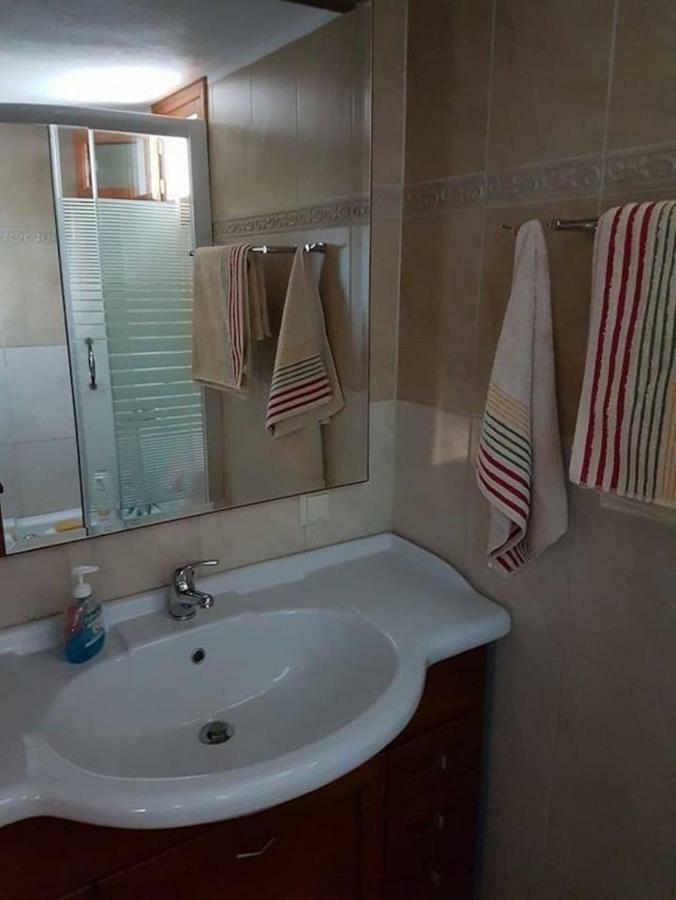 Holiday Home Dionysis ホレフト エクステリア 写真